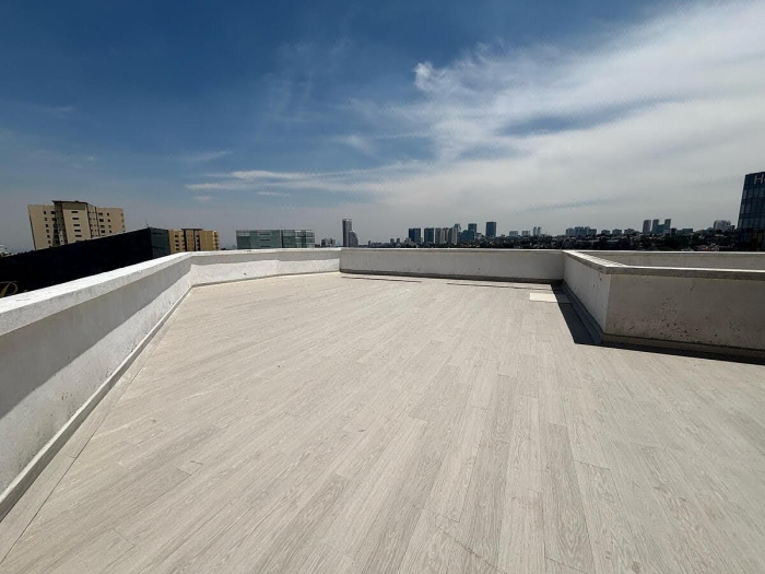 Departamento En Venta En Interlomas Con Terraza