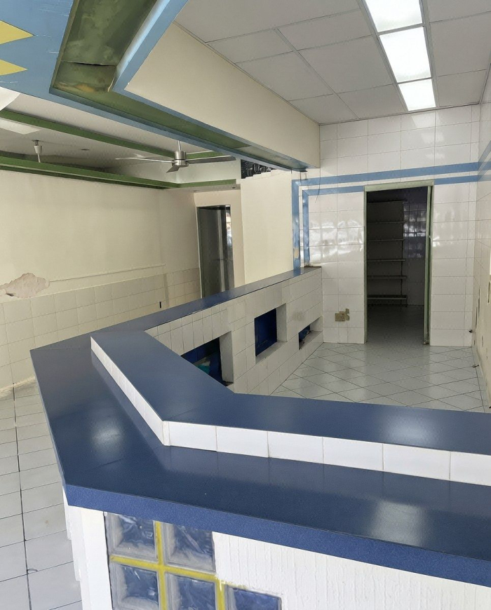 renta de local comercial de 187 m² en col. emperadores, benito juárez