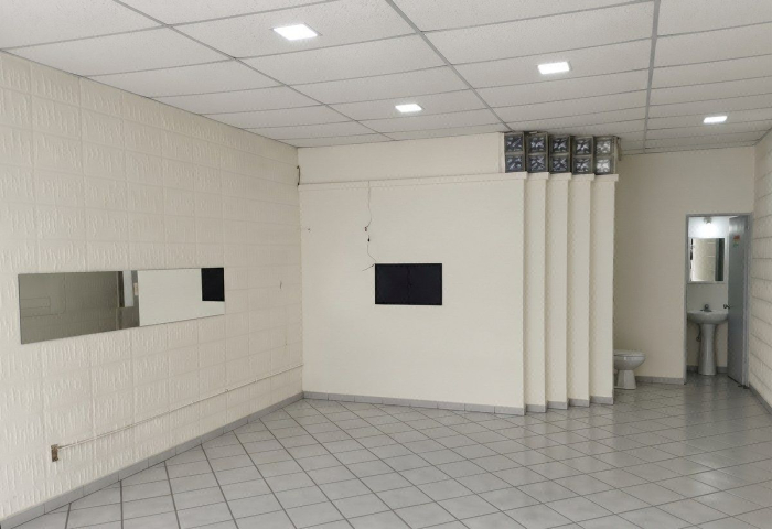 renta de local comercial de 187 m² en col. emperadores, benito juárez