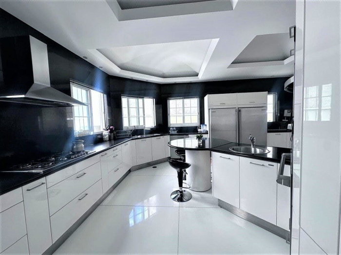 Casa En Venta En Bosques De Las Lomas, Residencial Las Villas