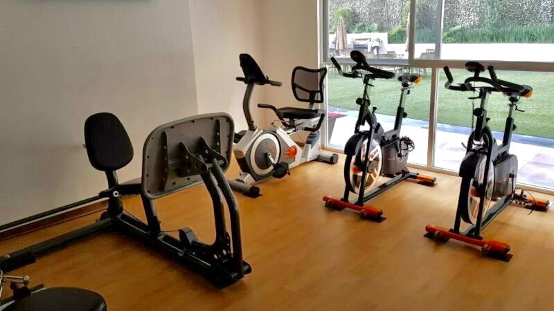 RENTO DEPARTAMENTO EN VIA SANTA FE