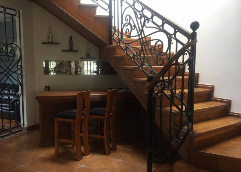 Casa En Renta En Bugambilias 1ra,. Sección 