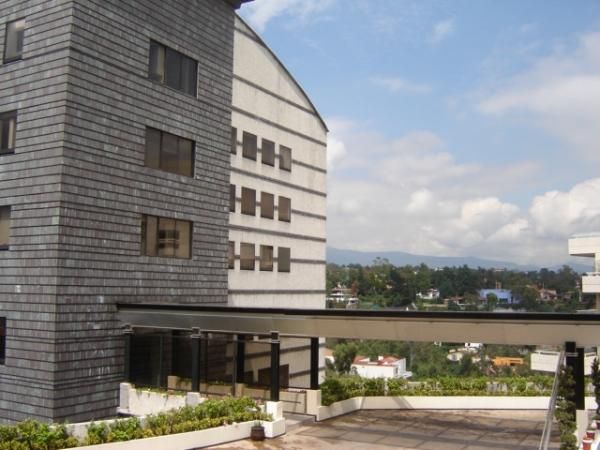 DEPARTAMENTO EN RENTA DE 4 RECAMARAS EN LOMAS ALTAS