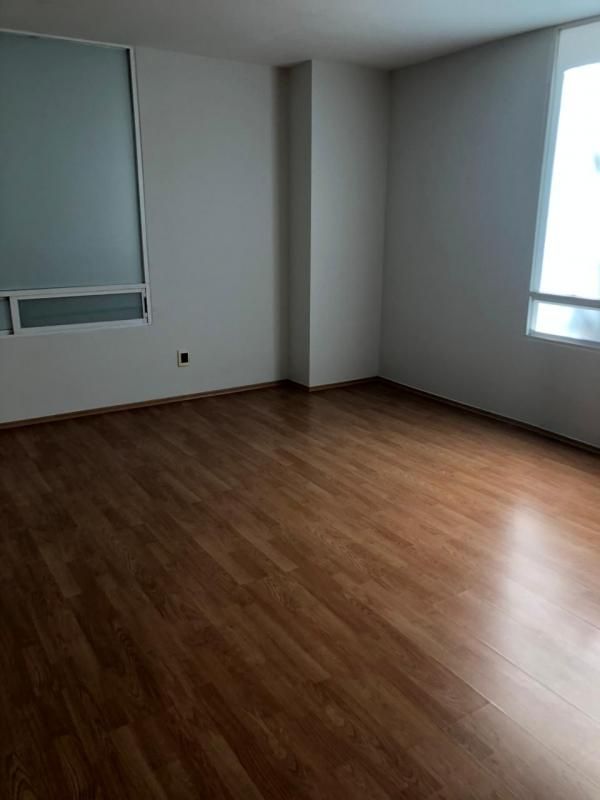 TOWN HOUSE En Venta   En Bosques De Las Lomas Bosques  De Laureles 