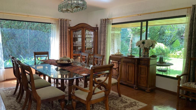 CASA EN VENTA EN CLUB DE GOLF VALLE ESCONDIDO 