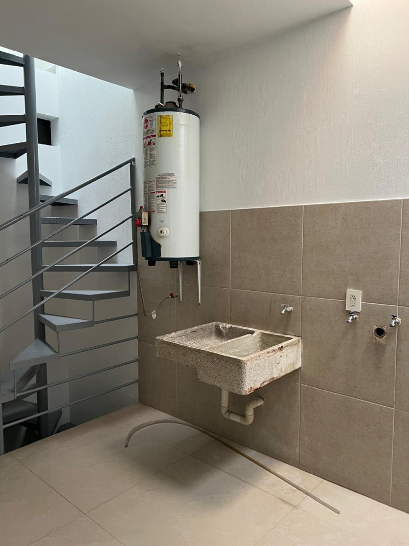 Casa En Renta En Condominio Los Castaños En Zapopan
