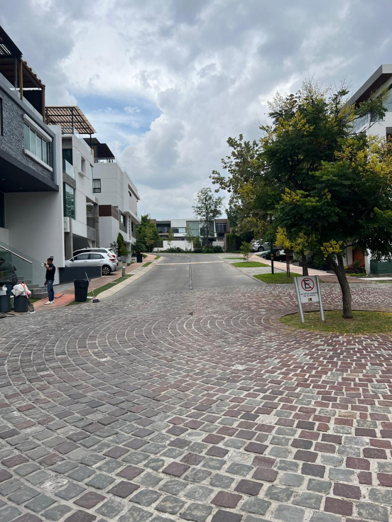 Casa En Renta En Condominio Los Castaños En Zapopan