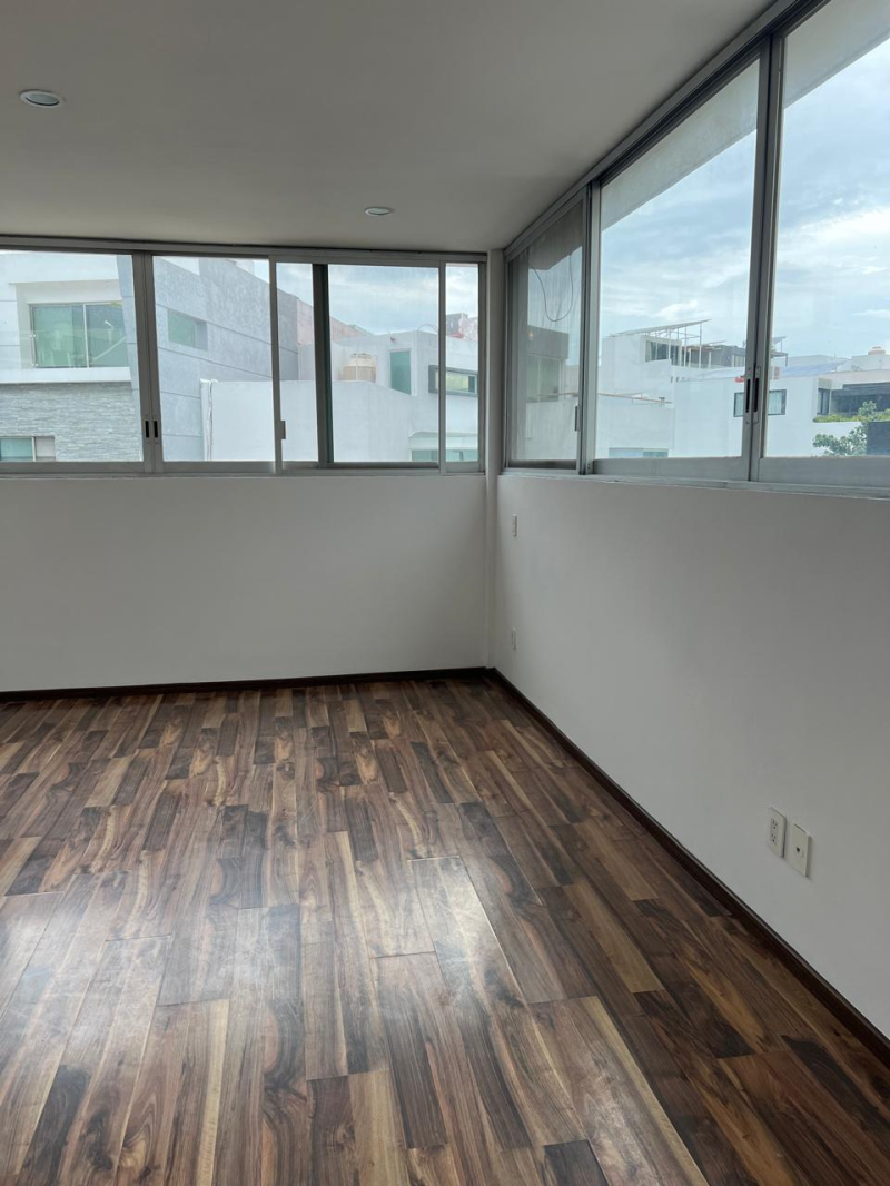 Casa En Renta En Condominio Los Castaños En Zapopan
