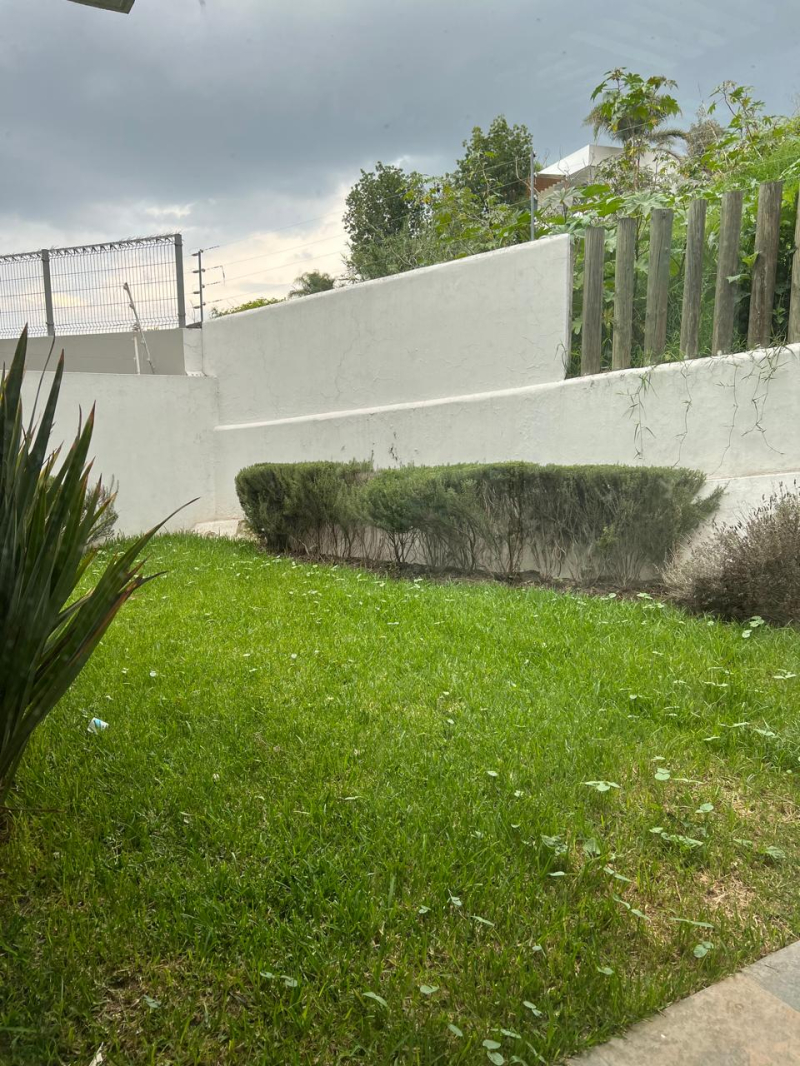 Casa En Renta En Condominio Los Castaños En Zapopan
