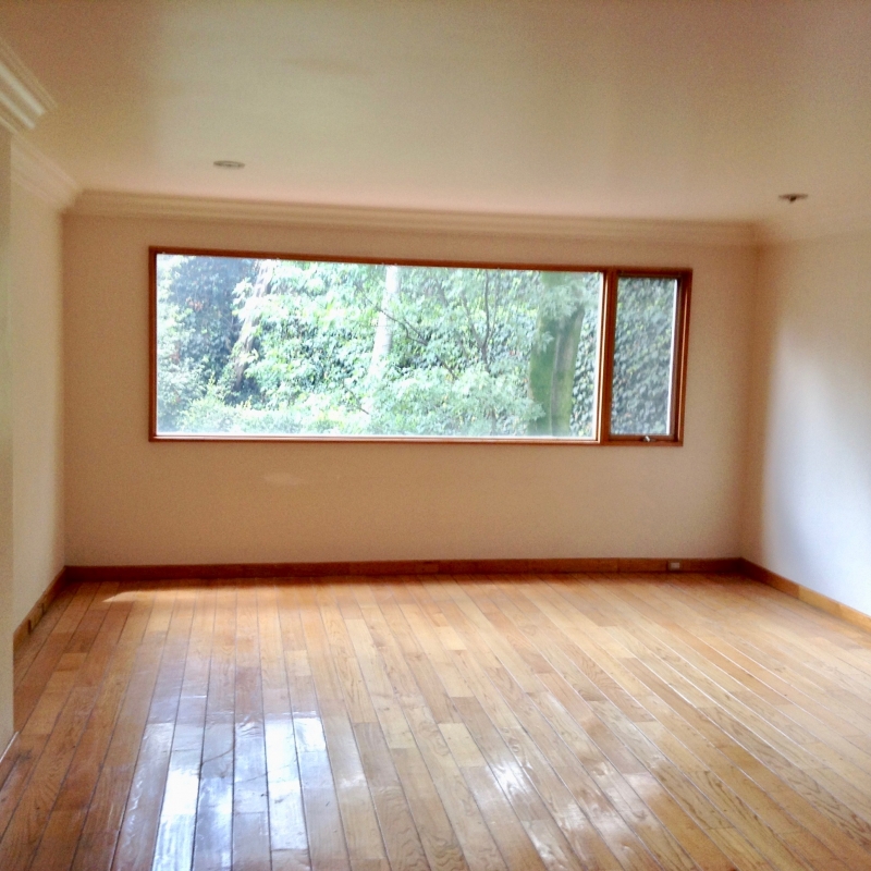 VENDO TOWN HOUSE EN LOMAS DE BEZARES