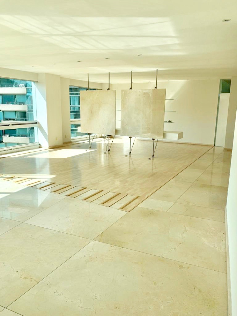 VENDO Departamento En Av. Club De Golf Montecarlo Interlomas