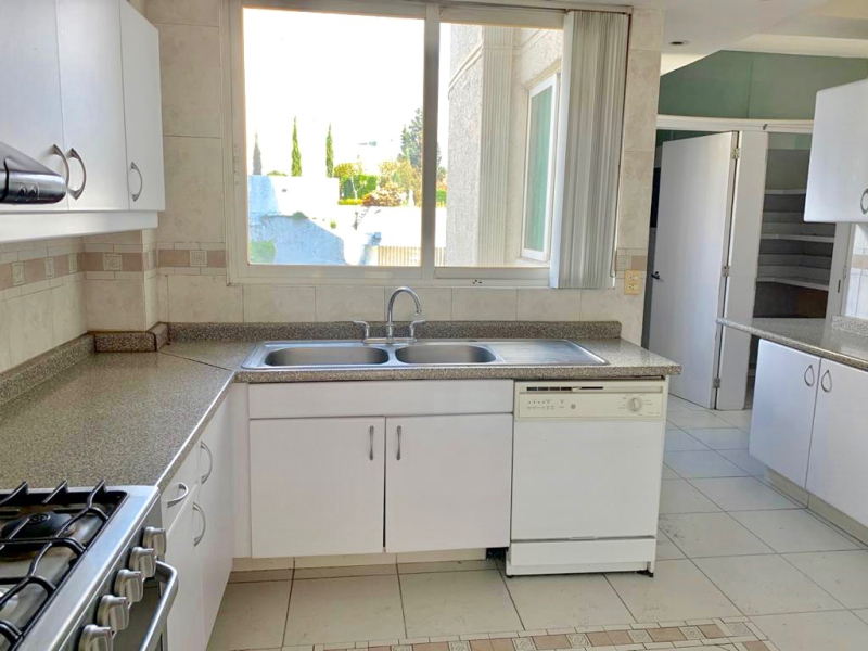 VENDO Departamento En Av. Club De Golf Montecarlo Interlomas