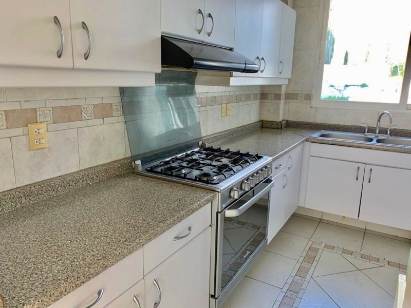 VENDO Departamento En Av. Club De Golf Montecarlo Interlomas