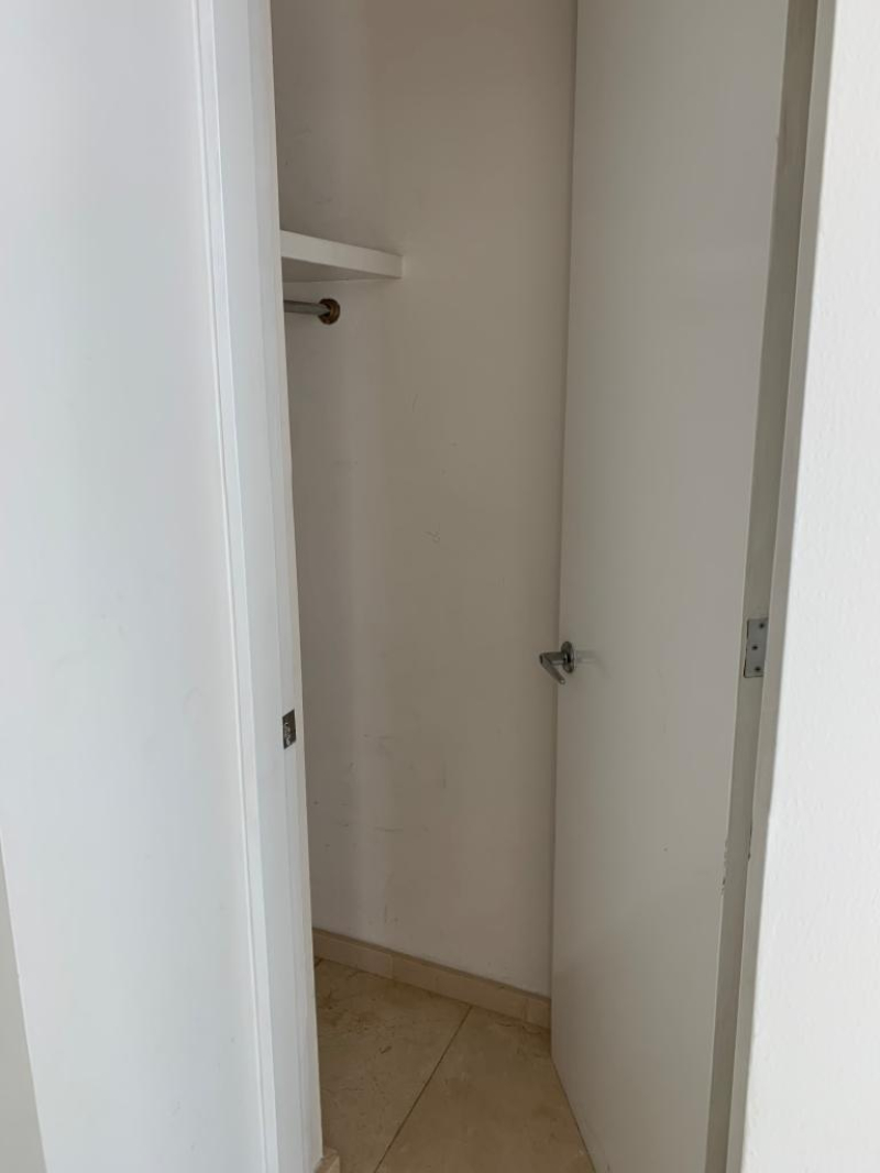 VENDO Departamento En Av. Club De Golf Montecarlo Interlomas