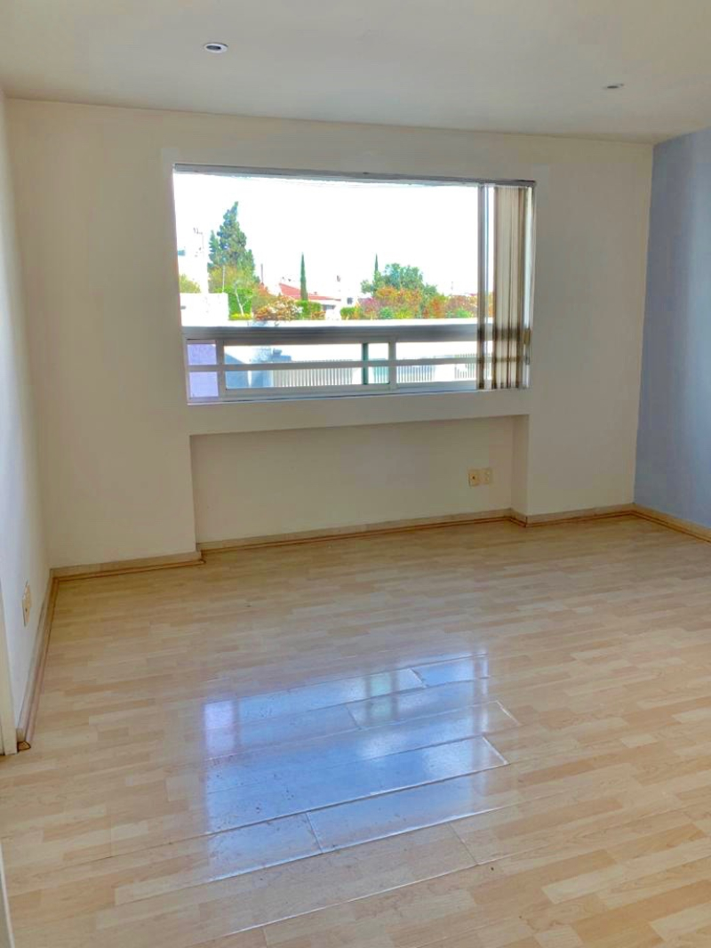 VENDO Departamento En Av. Club De Golf Montecarlo Interlomas