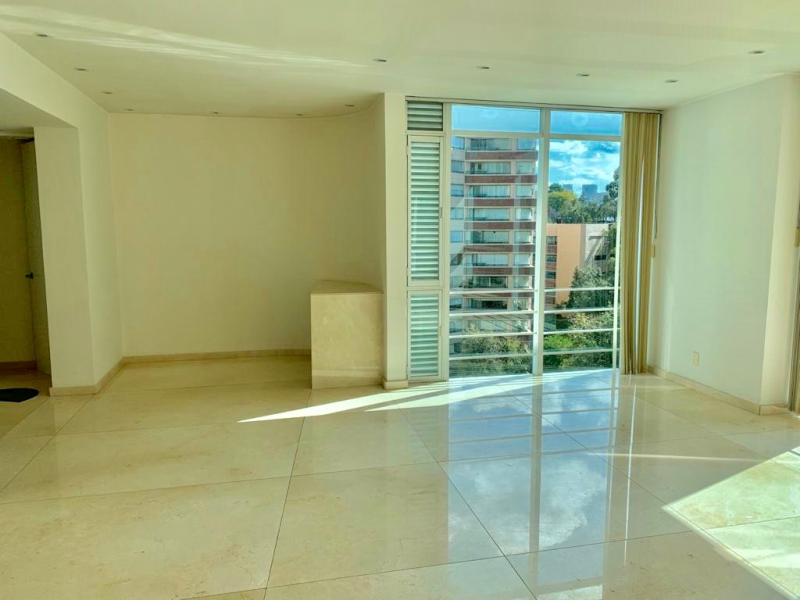 VENDO Departamento En Av. Club De Golf Montecarlo Interlomas