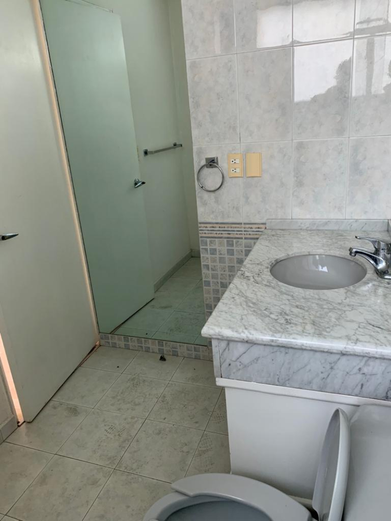 VENDO Departamento En Av. Club De Golf Montecarlo Interlomas
