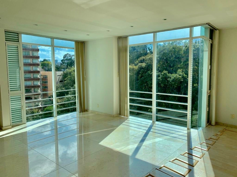 VENDO Departamento En Av. Club De Golf Montecarlo Interlomas