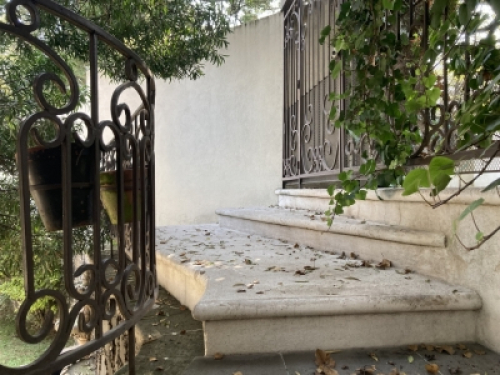 VENTA CASA LOMAS DE VISTAHERMOSA  EN PRIVADA 