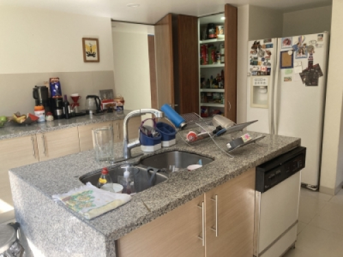 VENTA CASA LOMAS DE VISTAHERMOSA  EN PRIVADA 