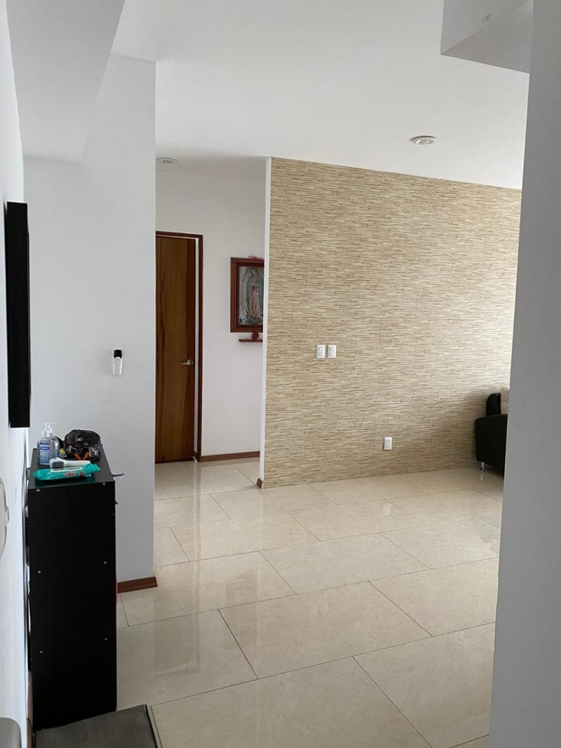 Renta Departamento En Grand Tower Del Valle, 3 Recamaras Piso 4