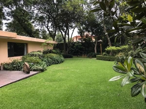 Casa En Venta En Lomas Hipódromo