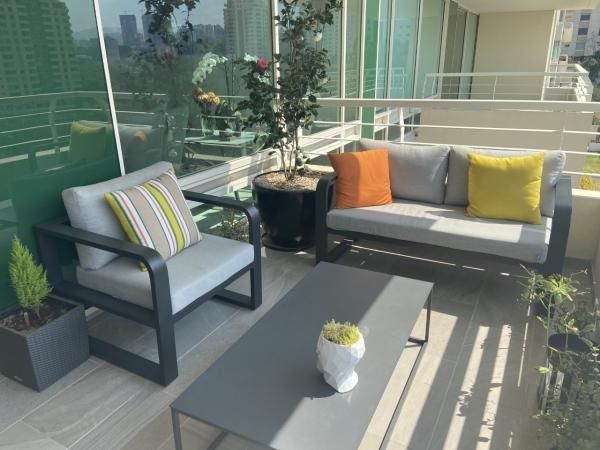 Departamento En Venta En Lomas Country/La Enramada