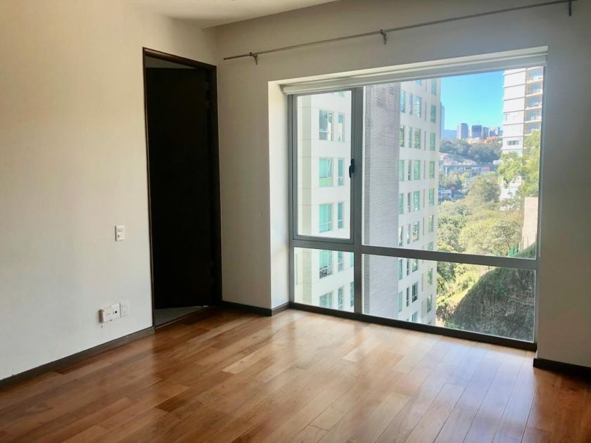 VENTA DEPARTAMENTO CON TERRAZA EN FRENTE DE CENTRO COMERCIAL SANTA FE