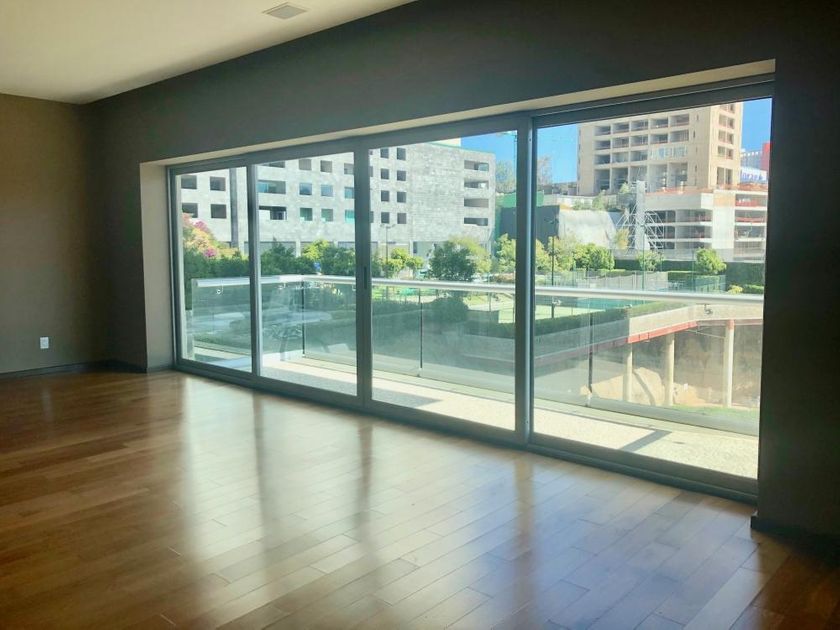 VENTA DEPARTAMENTO CON TERRAZA EN FRENTE DE CENTRO COMERCIAL SANTA FE