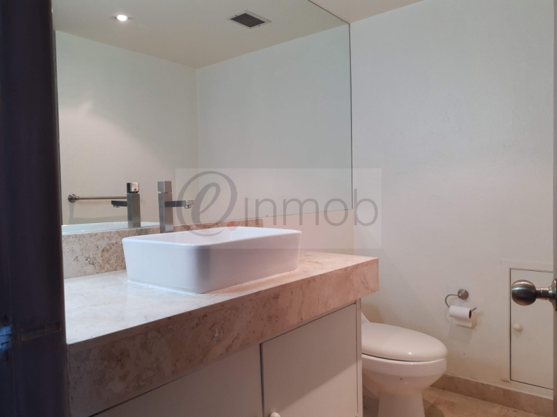 Venta departamento  3 recamaras frente Garden Santa Fe